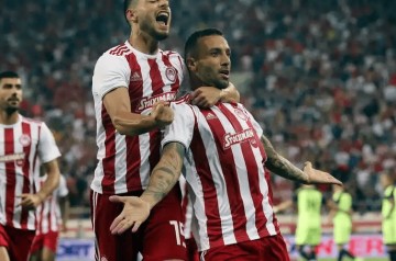 希腊堡垒VS德甲锐旅！奥林匹亚科斯VS勒沃库森欧冠首秀对决