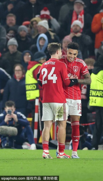 诺丁汉森林队瞄准前狼队主帅维托·佩雷拉接替肖恩·戴奇